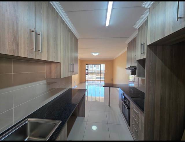 2 BEDROOM APARTMENT FOR SALE IN FAIRLEAD